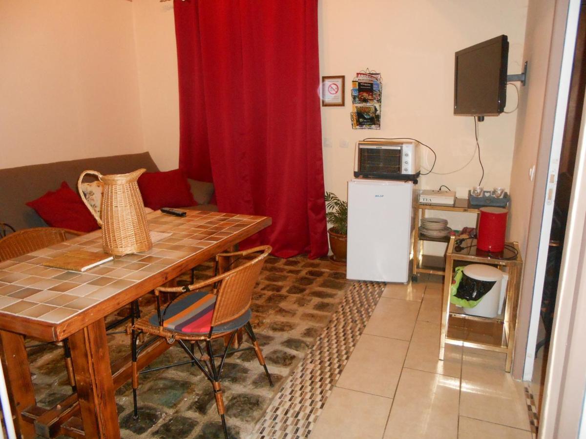 Bed and Breakfast La Dame Blanche Saint-Maurice-dʼIbie Esterno foto