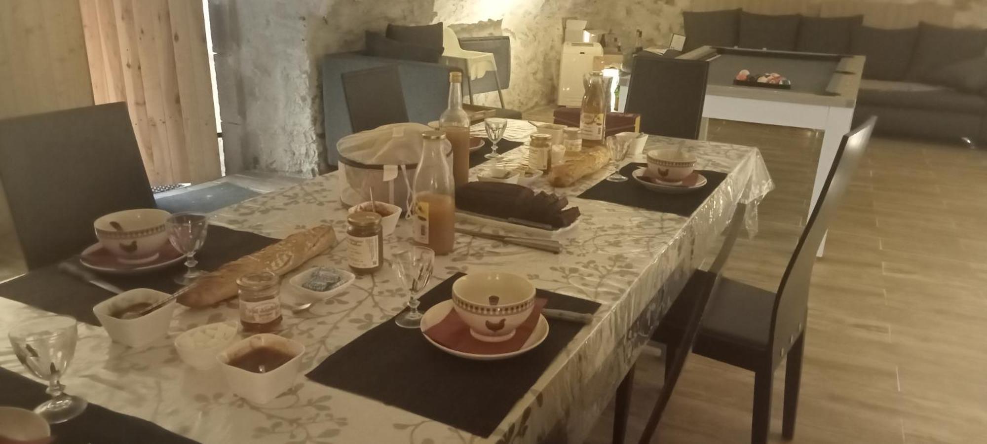 Bed and Breakfast La Dame Blanche Saint-Maurice-dʼIbie Esterno foto