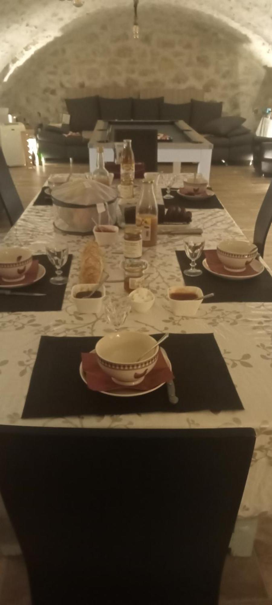 Bed and Breakfast La Dame Blanche Saint-Maurice-dʼIbie Esterno foto